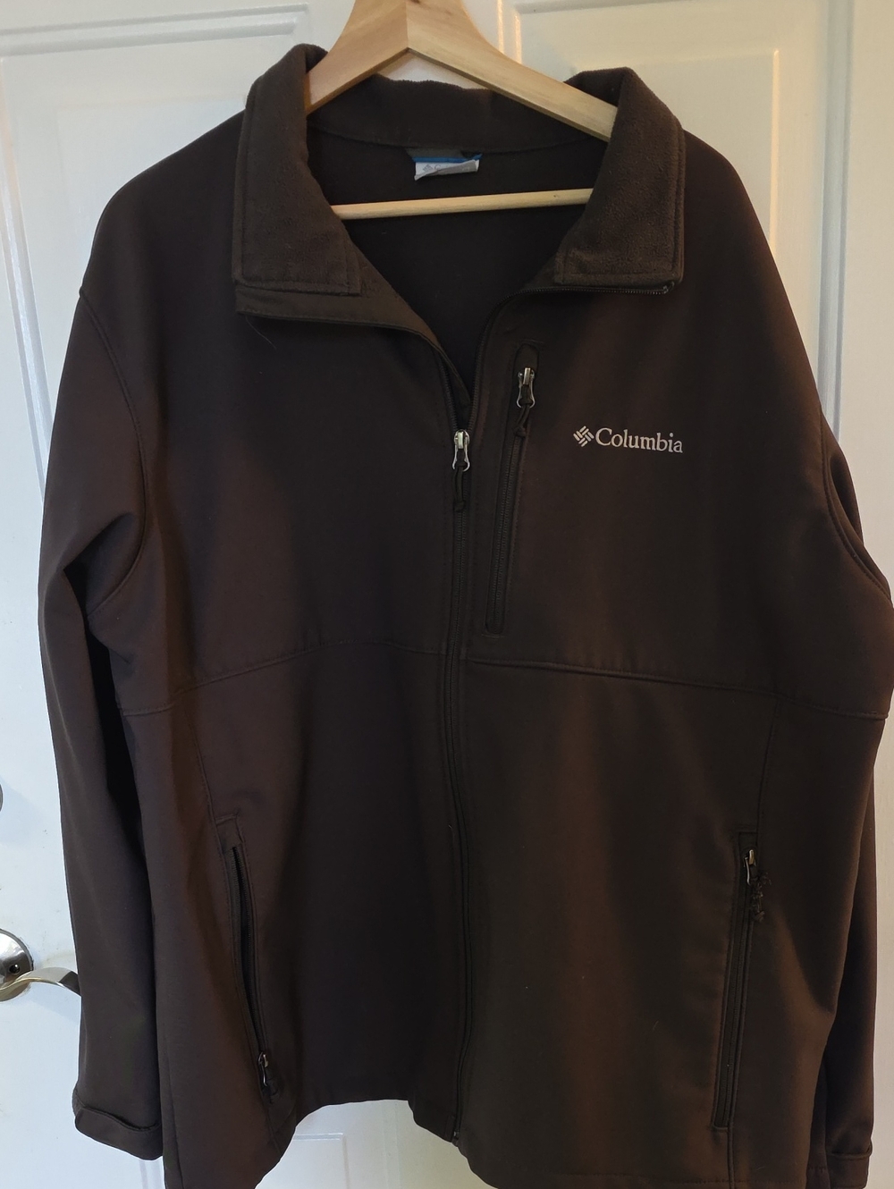 Columbia Brown Full-Zip Performance Softshell Jacket
